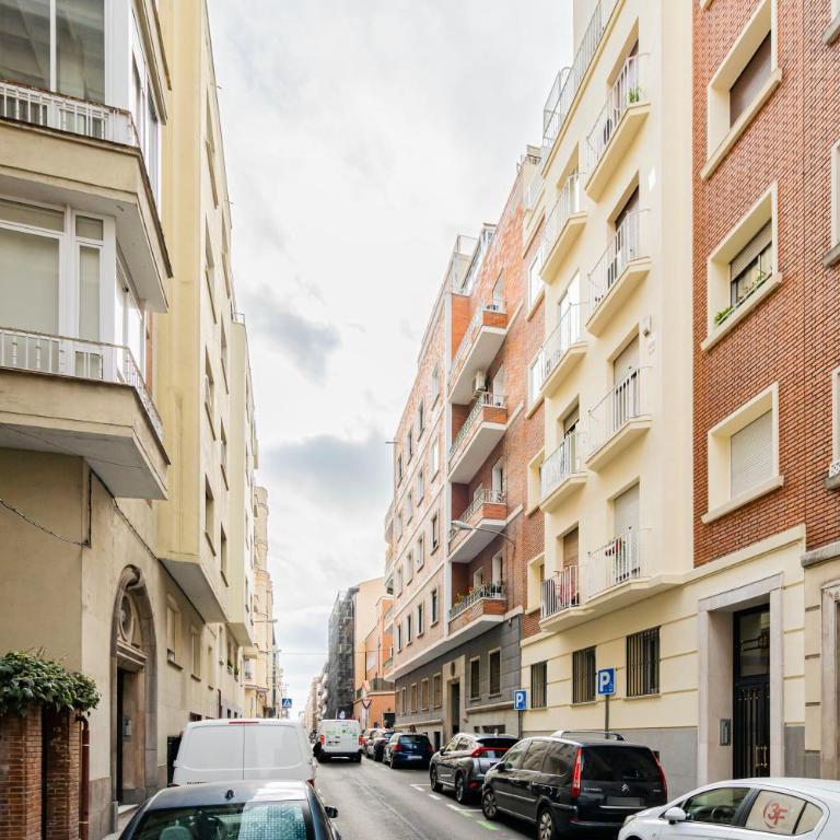 Plaza de España Madrid Centro TEMPORAL M JAM472 - Three-Bedroom Apartment - 31