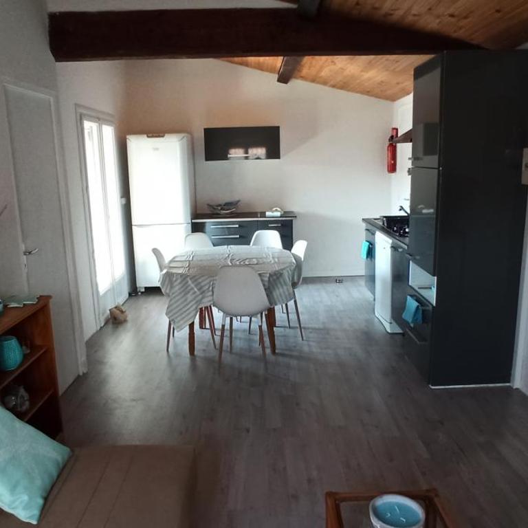 A Coin calme proche plage , centre, commerce - Appartement avec Terrasse - 4