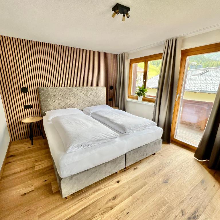 Haus Schrofenstein - Comfort Doppelzimmer - 6