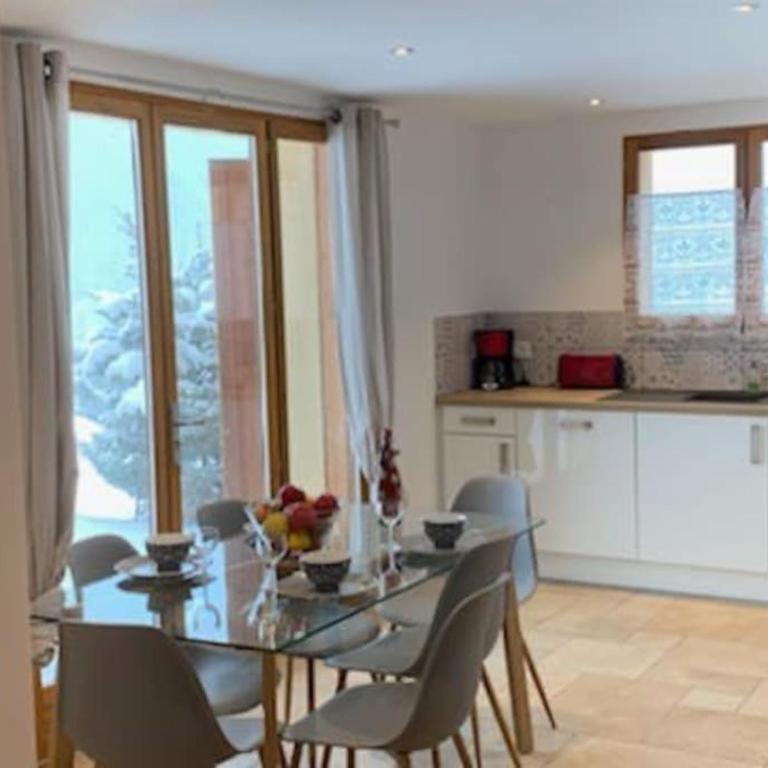 APPARTEMENT DANS CHALET 6 PERSONNES - Appartement 2 Chambres - 7