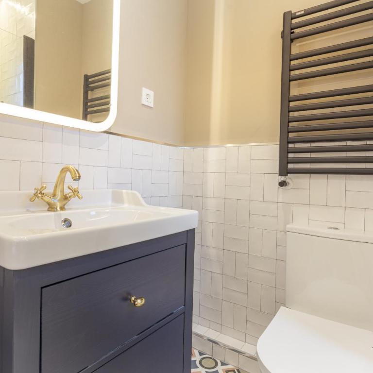 4 Ways en Madrid - Three-Bedroom Apartment XV - 13