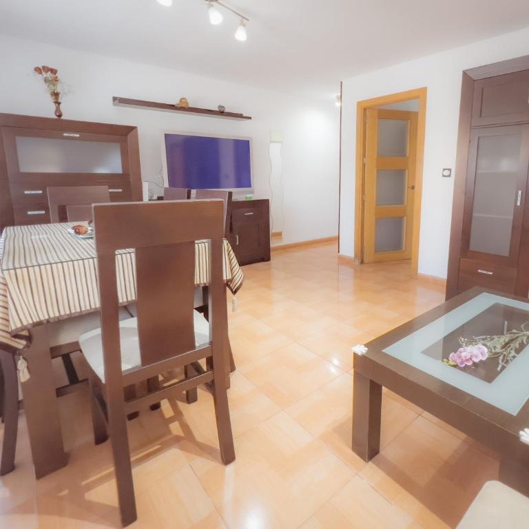 APARTAMENTO AL-ALBA - Two-Bedroom Apartment - 6