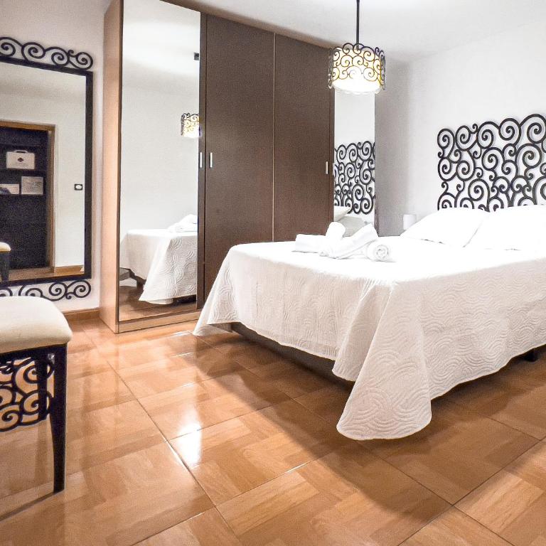 APARTAMENTO AL-ALBA - Two-Bedroom Apartment - 28