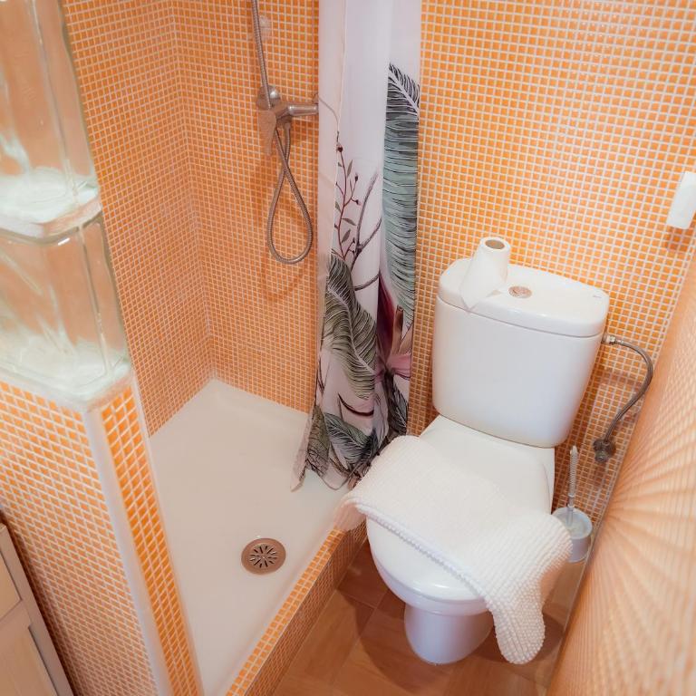 APARTAMENTO AL-ALBA - Two-Bedroom Apartment - 50