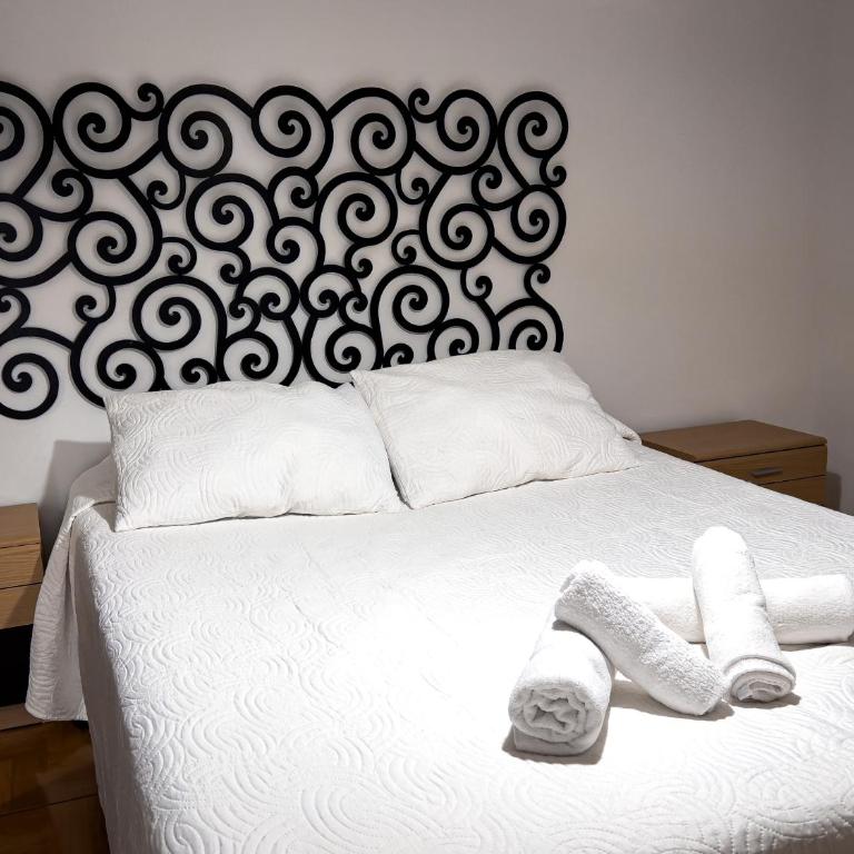 APARTAMENTO AL-ALBA - Two-Bedroom Apartment - 25