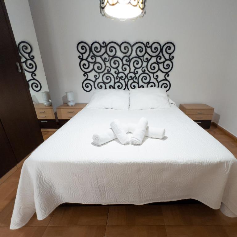 APARTAMENTO AL-ALBA - Two-Bedroom Apartment - 19