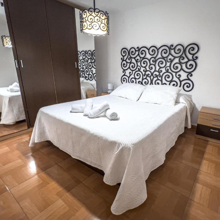 APARTAMENTO AL-ALBA - Two-Bedroom Apartment - 20