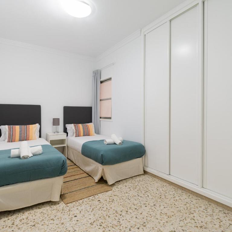 Beach Front Las Canteras By CanariasGetaway - Casa - 8