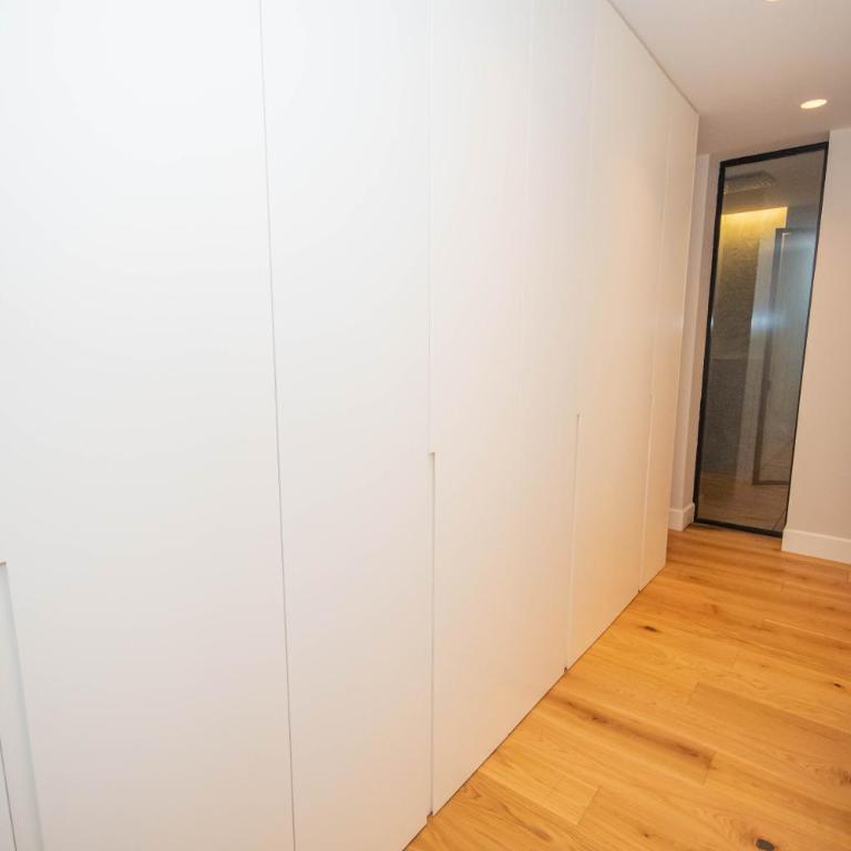 For You Rentals Lujoso y elegante ap TEMPORAL en Centro Madrid ALC353 - Three-Bedroom Apartment - 27