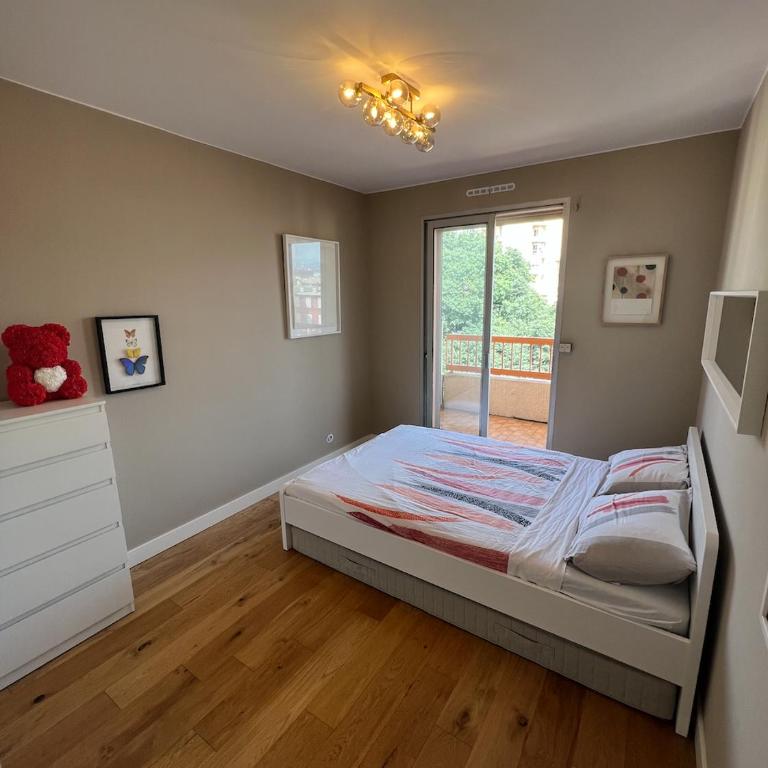 Beautiful Arty Apartment - Appartement 2 Chambres - 7