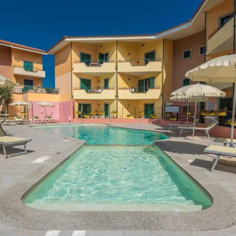 Quaint Residence I Mirti Bianchi 1 Bedroom sleeps 4 Bilo 4 - Apartment - 40