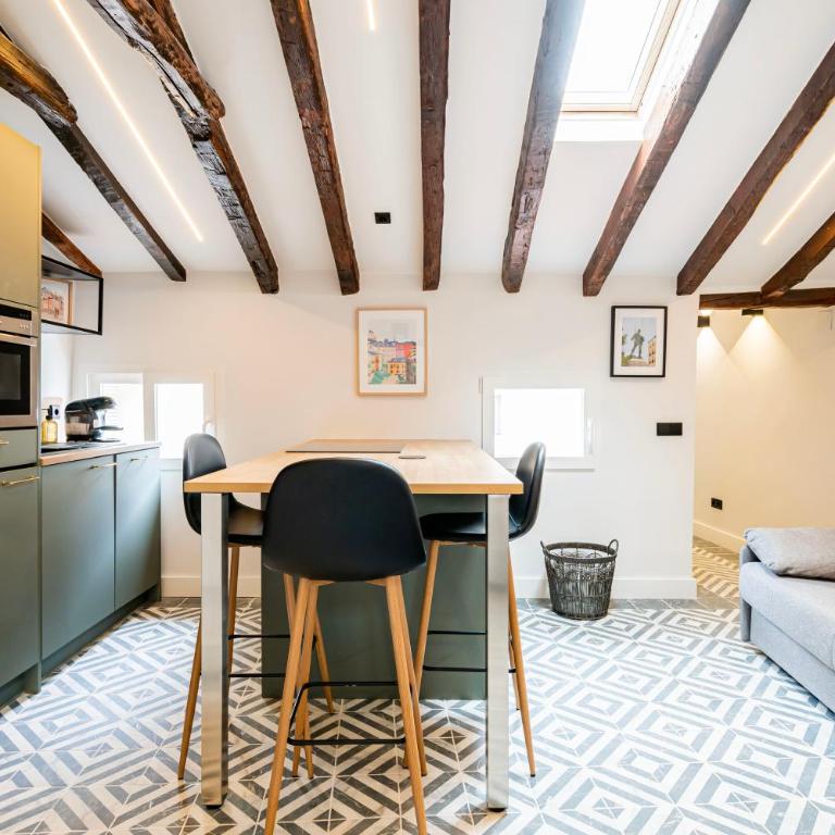 For You Rentals Ap TEMPORAL Rastro Madrid-Cascorro FCG94 - Two-Bedroom Apartment - 6