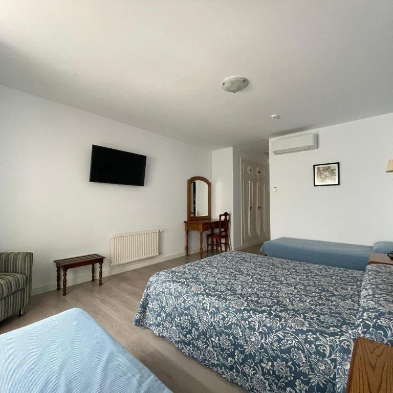 Hotel Amandi - Vierbettzimmer - 1