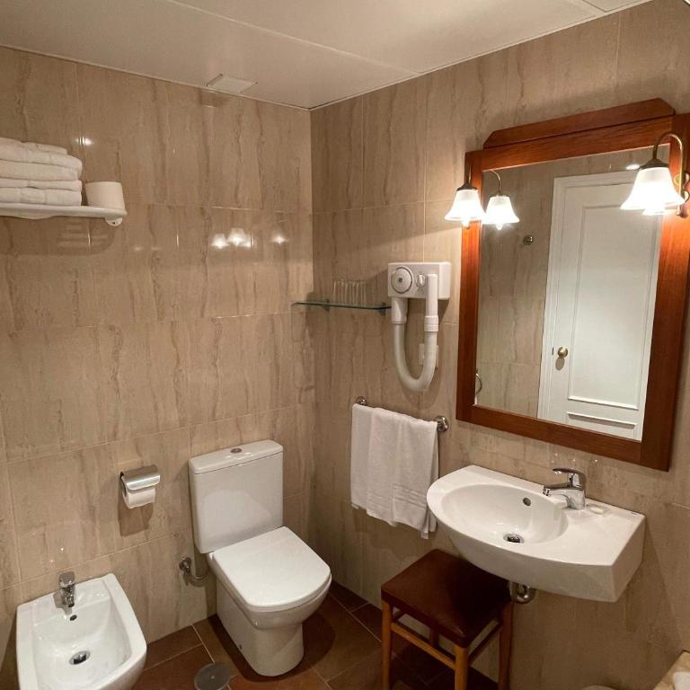 Hotel Amandi - Vierbettzimmer - 6
