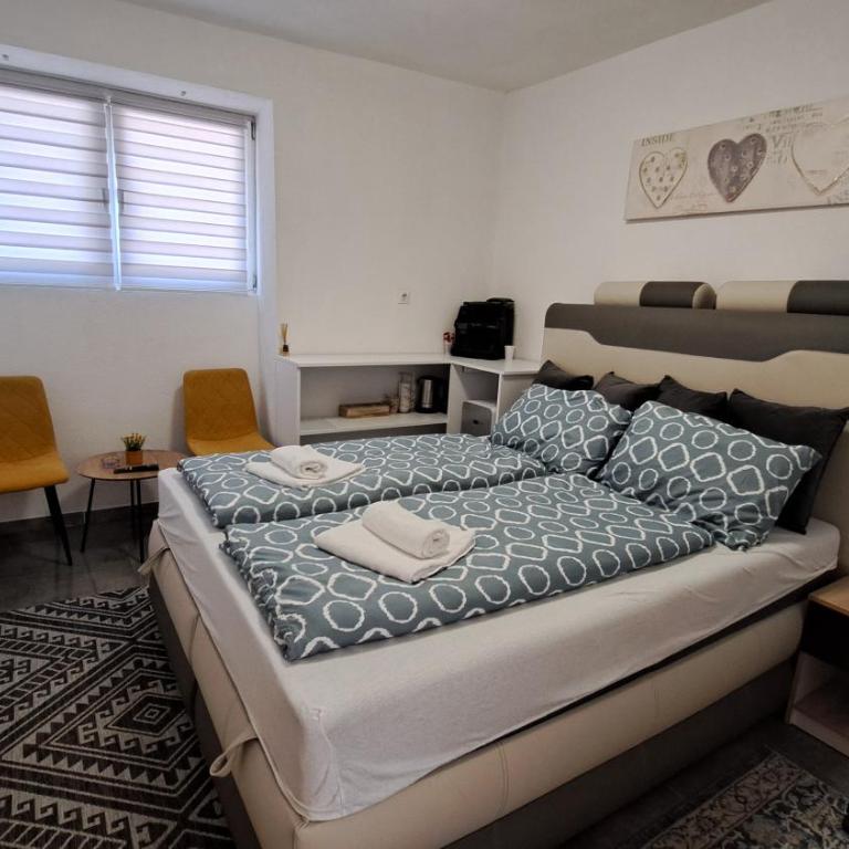 Elita Prenoćište - Two-Bedroom Apartment - 7