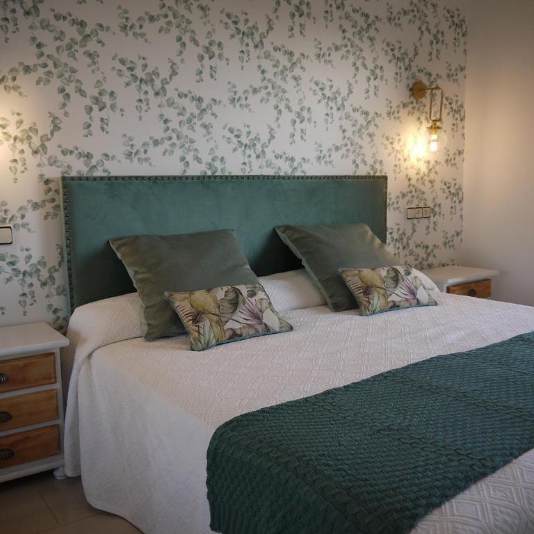 Rochas hotel entero - Villa - 41