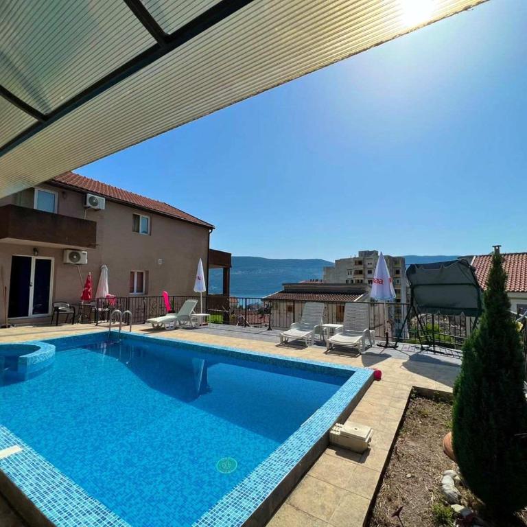 Apartments Lav Costas - Apartment with Pool View - 18