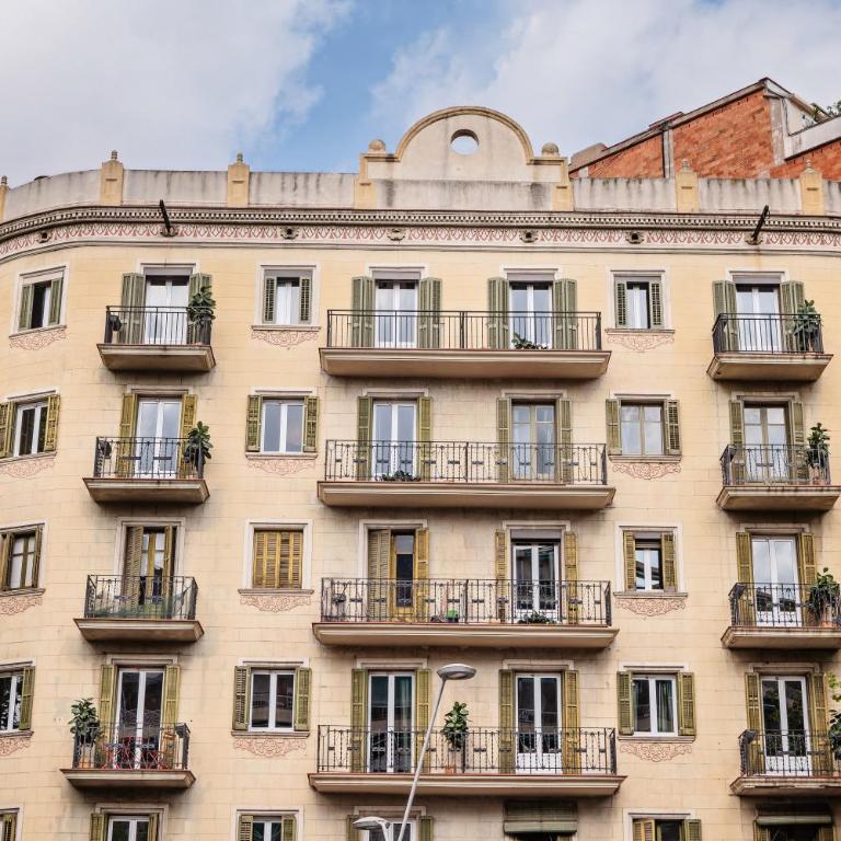 Sweett - Casa Miro - Three-Bedroom Apartment - 3