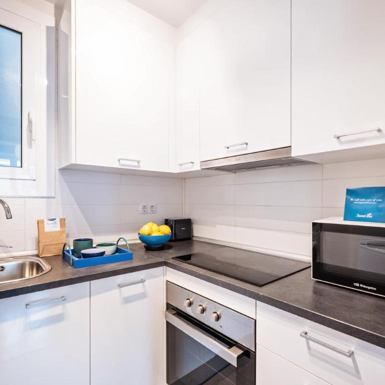 Sweett - Casa Miro - Three-Bedroom Apartment - 2