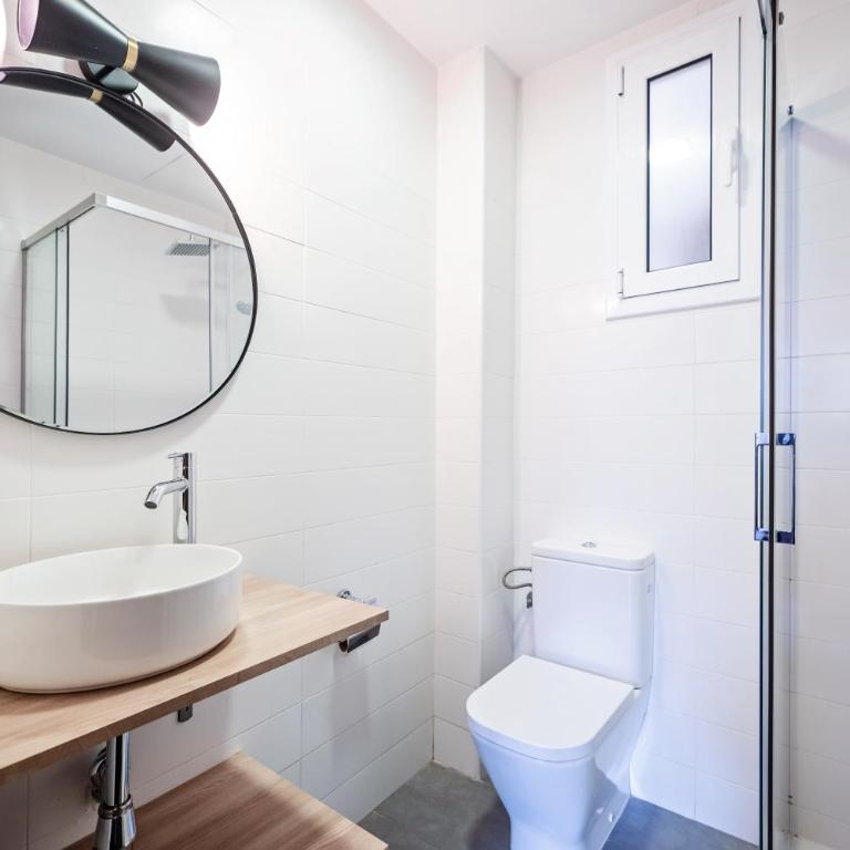Sweett - Casa Miro - Three-Bedroom Apartment - 6