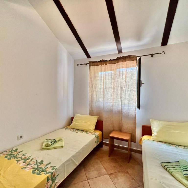 Apartments Lav Costas - One-Bedroom Apartment with Balcony and Sea View - 1