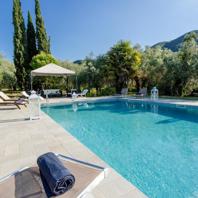 Villa Gattaiola, Rewind In Style In a Renaissance Villa with Pool among the Vineyards in Lucca Property overview - Villa - 56