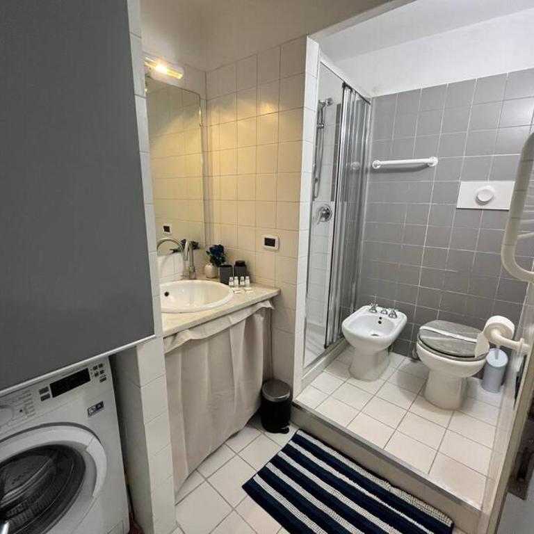 {Porta Venezia - Risorgimento} A/C WiFi - Appartamento con 1 Camera da Letto - 15