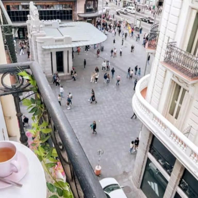 Flat for groups 8 people in Gran Vía-CGRAC4 - Apartment - 8