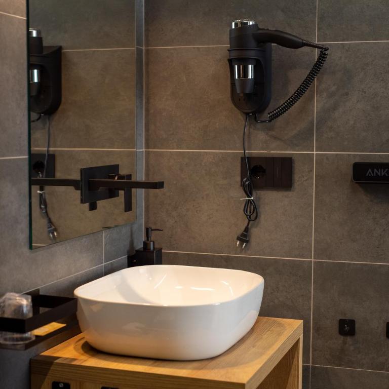 Contemporaneamente 147 - Modern & Comfort Rooms - Standard Double or Twin Room - 6