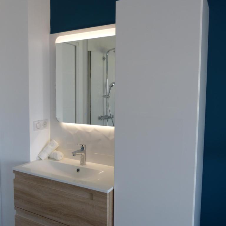 Studio Blue Marina Luxe - Port Nature - Village Naturiste - Appartamento con 1 Camera da Letto - 3