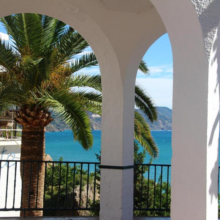 Lovely house with private pool in Burriana! - Habitación Doble con vistas al parque - 16