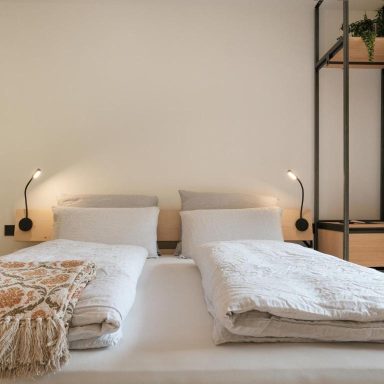 Grand Pension Franziska - inkl CrossFit Gym - Doppelzimmer mit Balkon - 10