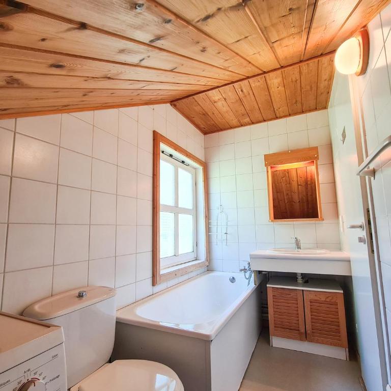 Chalet confortable à Flaine avec poêle et WIFI - FR-1-425-198 - Chalet - 8