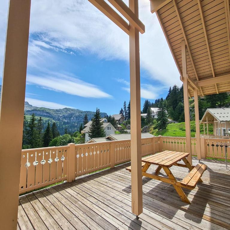 Chalet confortable à Flaine avec poêle et WIFI - FR-1-425-198 - Chalet - 12