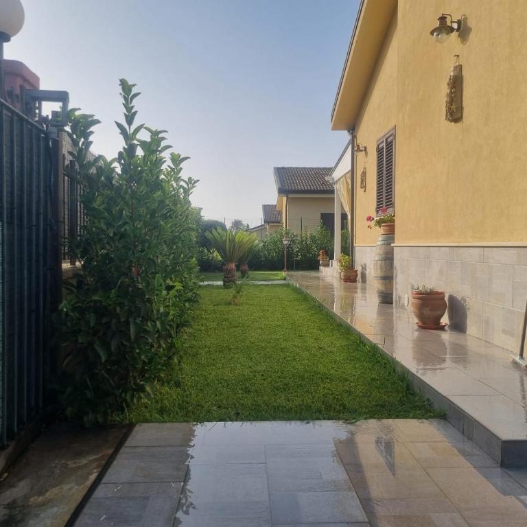 Magnolia - Four-Bedroom House - 11
