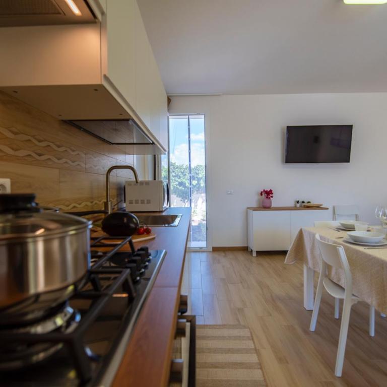 Charming House Sveleo - SiciliaVacanza - Casa con 2 Camere da Letto - 2