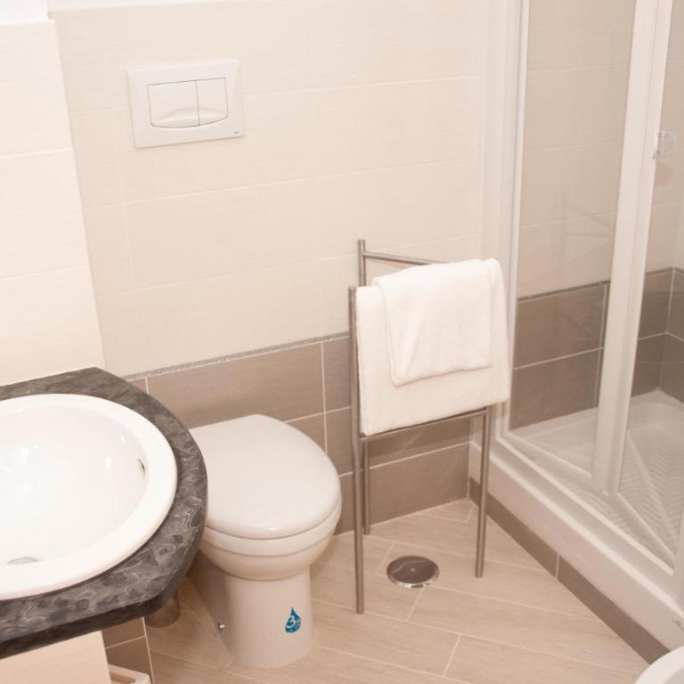 Lucky Domus Esquilino - Appartamento con 2 Camere da Letto - 25