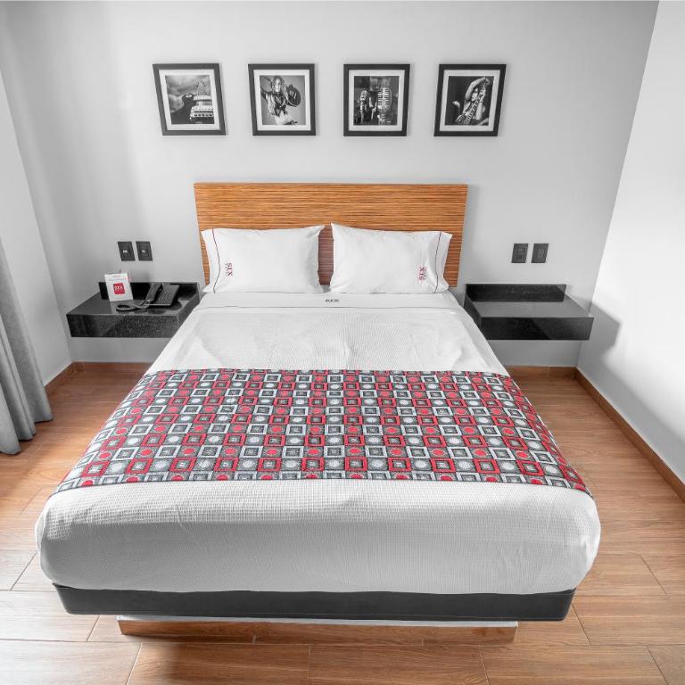 Six Hotel Guadalajara Expiatorio - Habitación con cama grande - 2