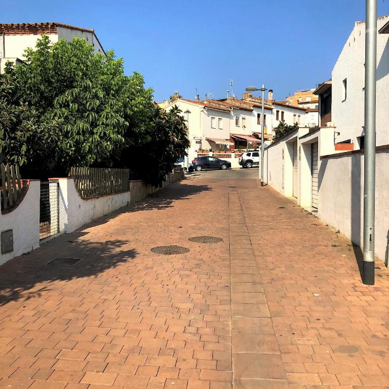 Casa Completa en Palamós Costa Brava Unifamiliar 3 BDRM 6 Pers Garage - Casa Unifamiliar de 3 dormitorios - 2