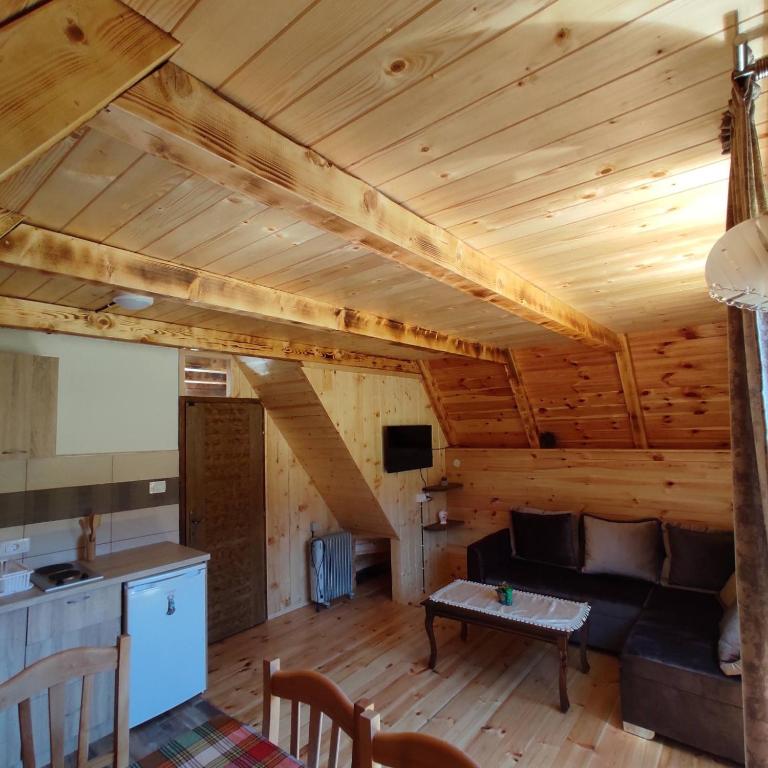 Wooden cottage Podgora - Two-Bedroom Chalet - 19