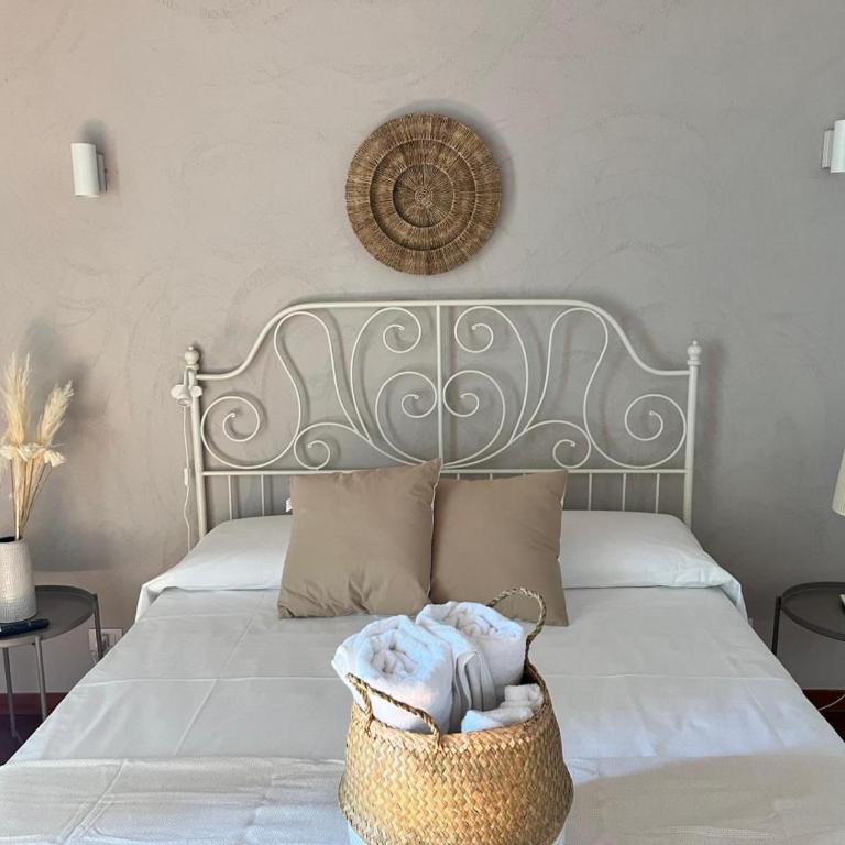 Apulia Journey - Manzoni 11 - Double Room with Private Bathroom - 9