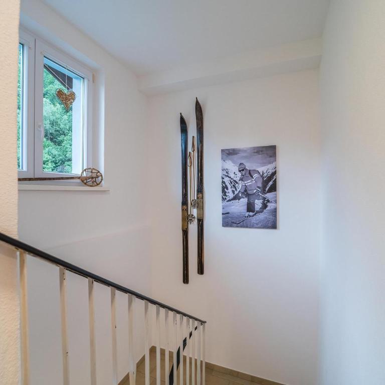 Alpenhaus Thurnher - Apartment mit 2 Schlafzimmern und Dusche - 32