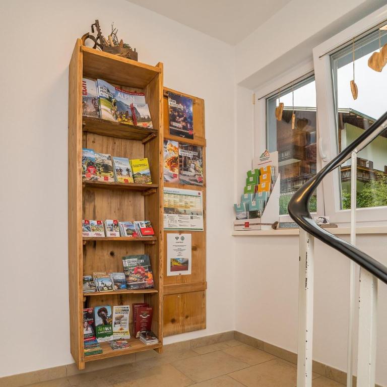 Alpenhaus Thurnher - Apartment mit 2 Schlafzimmern und Dusche - 33
