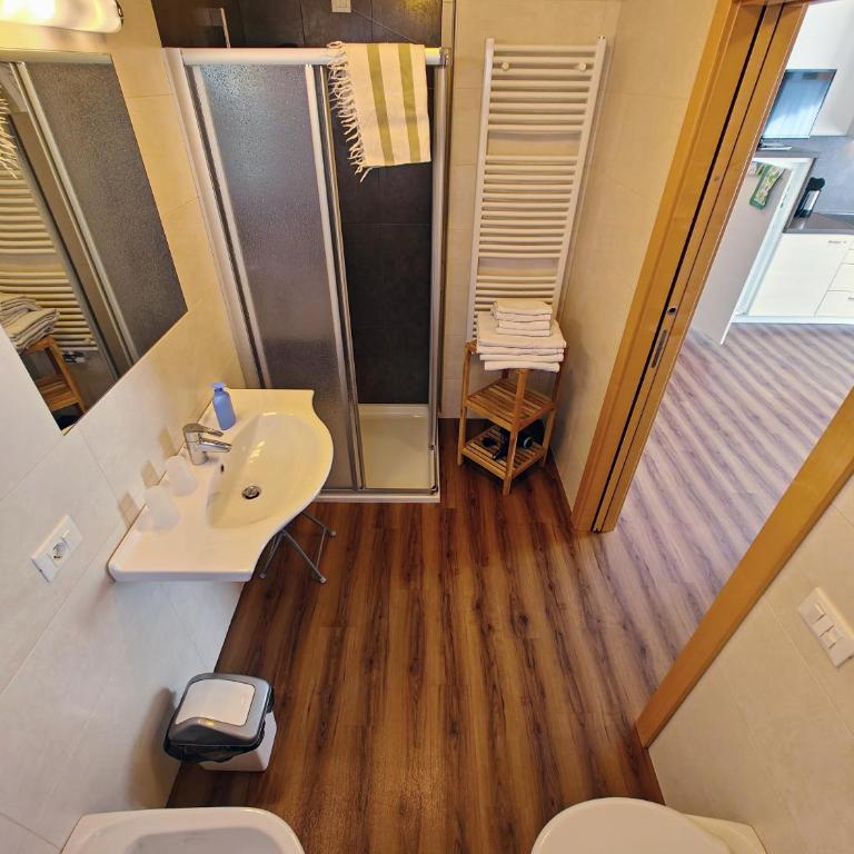 Apartments Brunella - Apartment mit 2 Schlafzimmern und Balkon - 3
