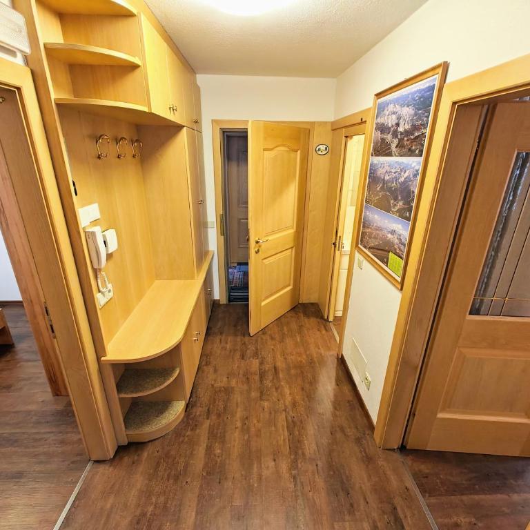 Apartments Brunella - Apartment mit 2 Schlafzimmern und Balkon - 21