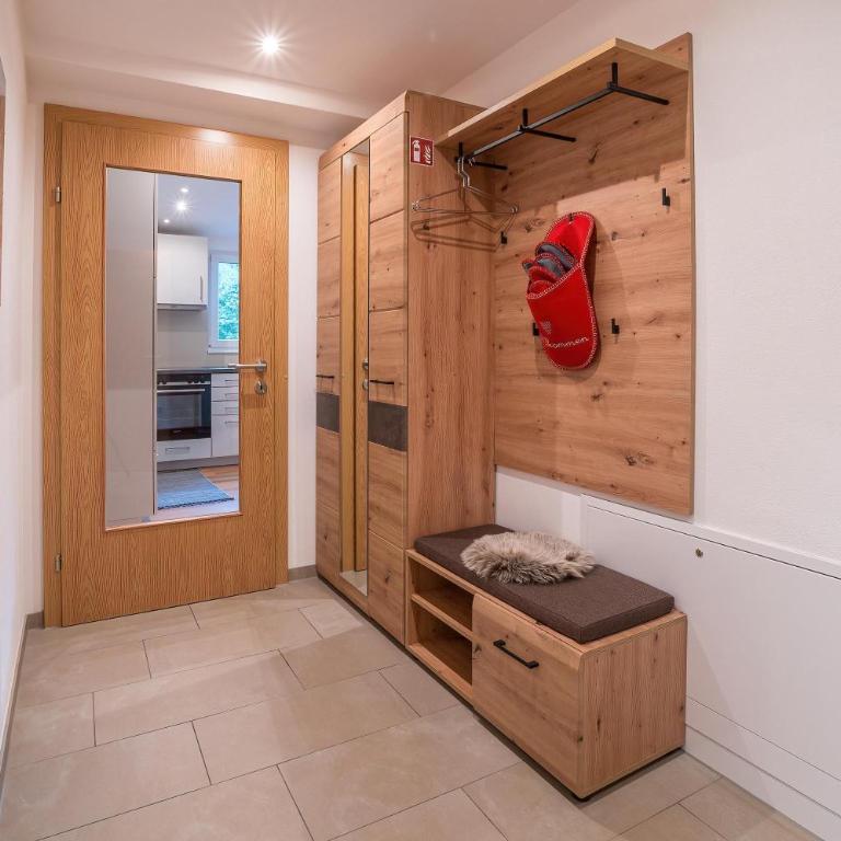 Alpenhaus Thurnher - Apartment mit 2 Schlafzimmern und Dusche - 21