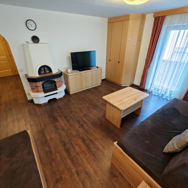 Apartments Brunella - Apartment mit 2 Schlafzimmern und Balkon - 32