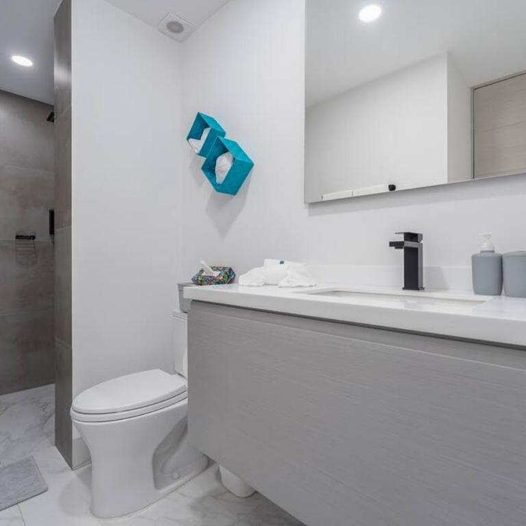 Casa Sueño - Modern, spacious & luxurious brand new condo - Apartamento de 2 dormitorios - 30