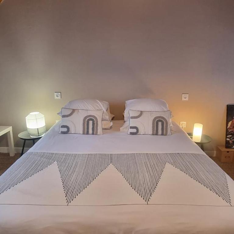 L'annexe de l'Hôtel de l'Europe - Family Room with Garden View - 18