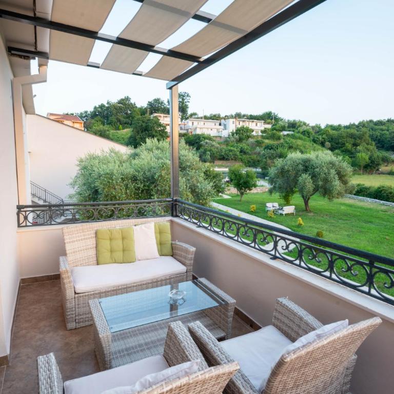 La Hacienda - Deluks Apartman s 1 Spavaćom Sobom i Pogledom na Vrt - 5
